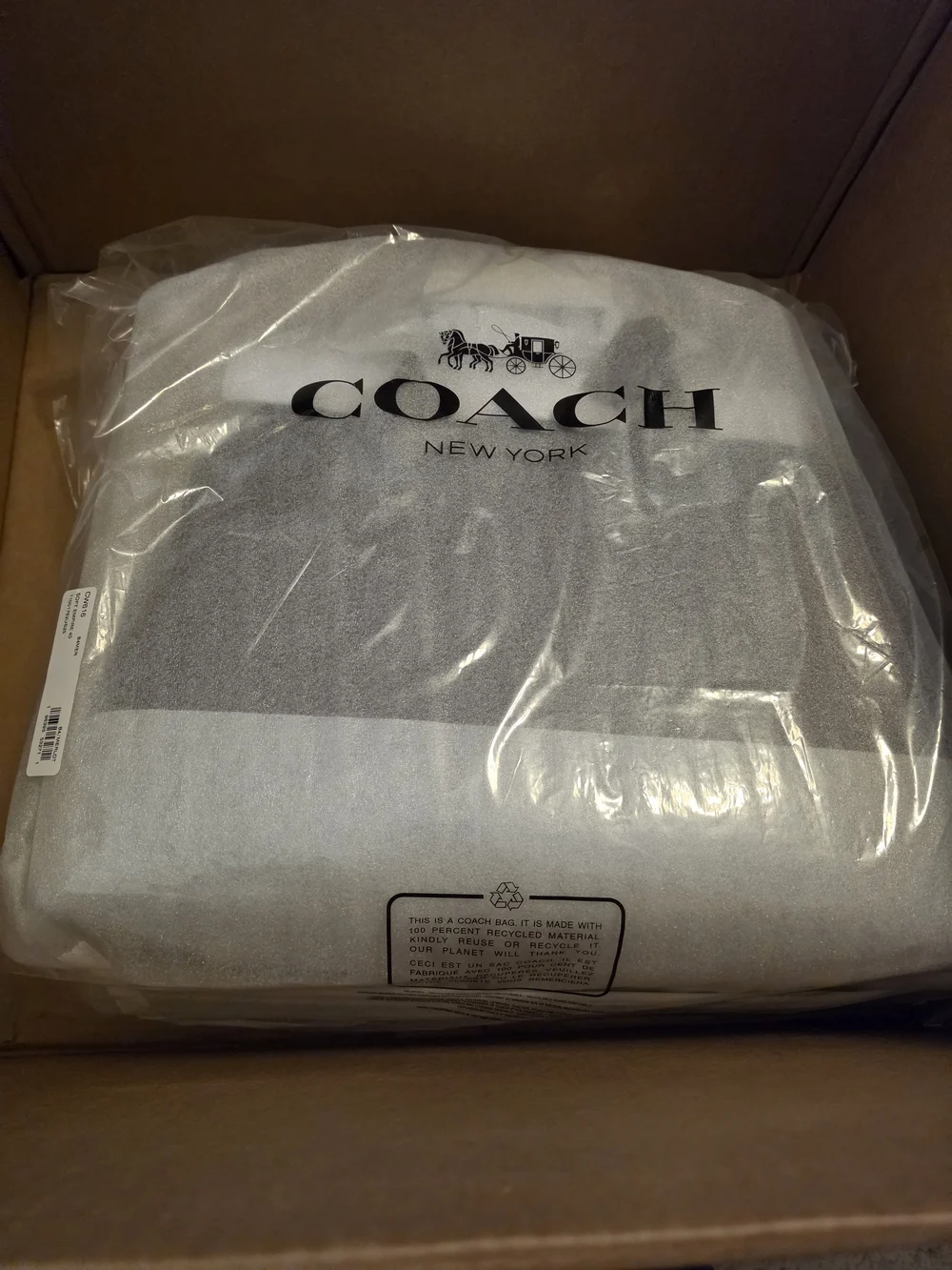 Coach Empire 40